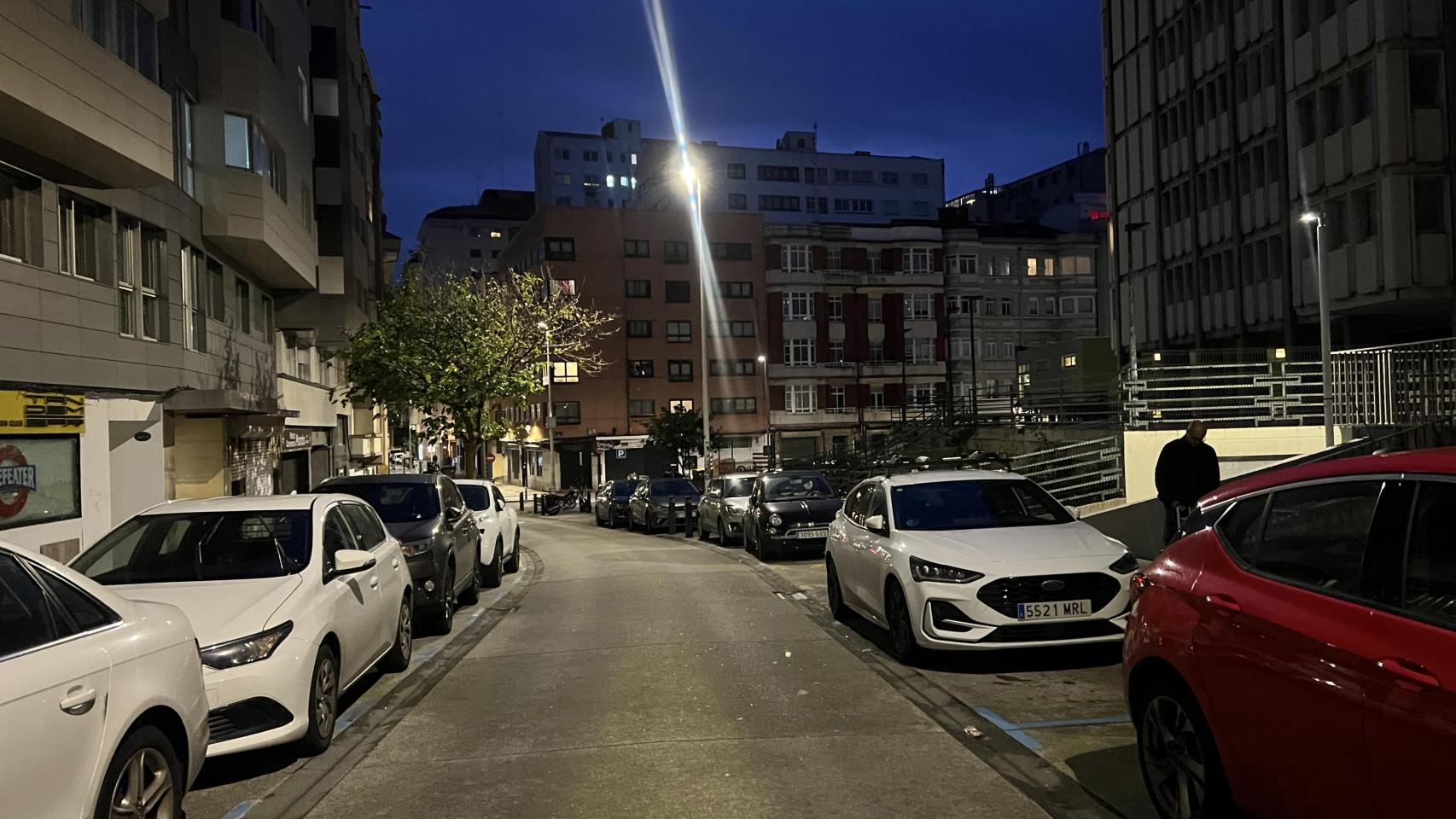 Una calle de A Coruña esta mañana.