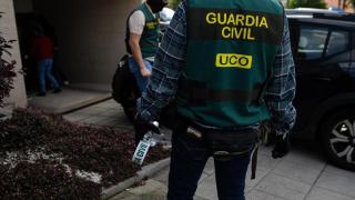 Agentes de la UCO de la Guardia Civil en una imagen de archivo.