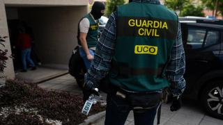 Agentes de la UCO de la Guardia Civil en una imagen de archivo.