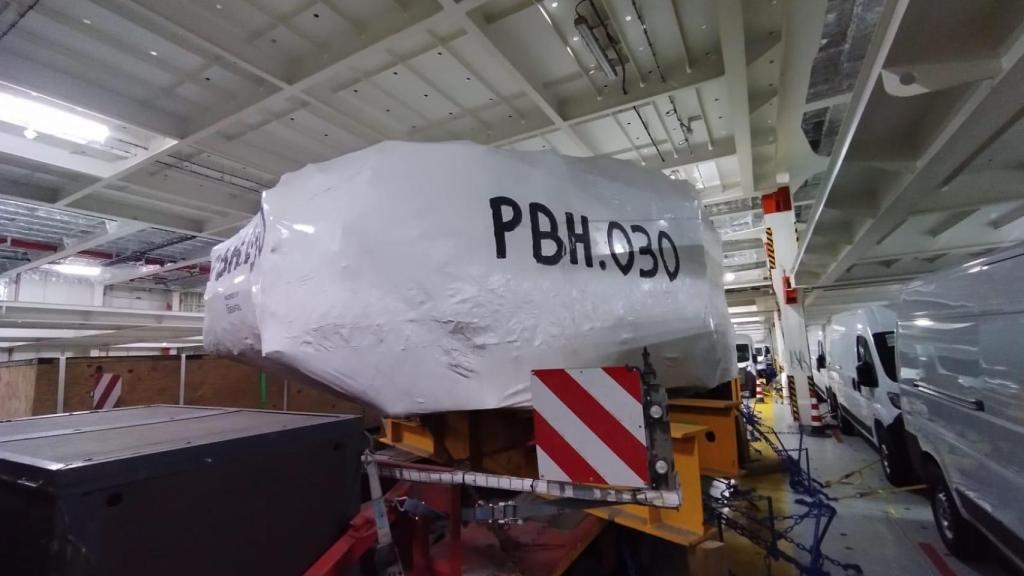 Imagen de la llegada de los componentes.