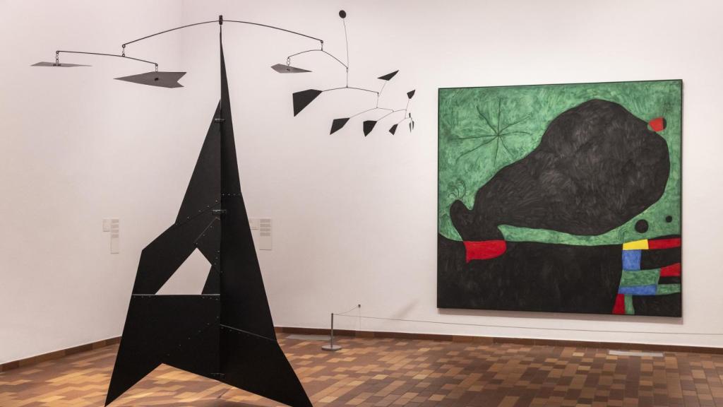 'Universo Miró' es una exposición itinerante impulsada por Abertis y la Fundació Joan Miró.