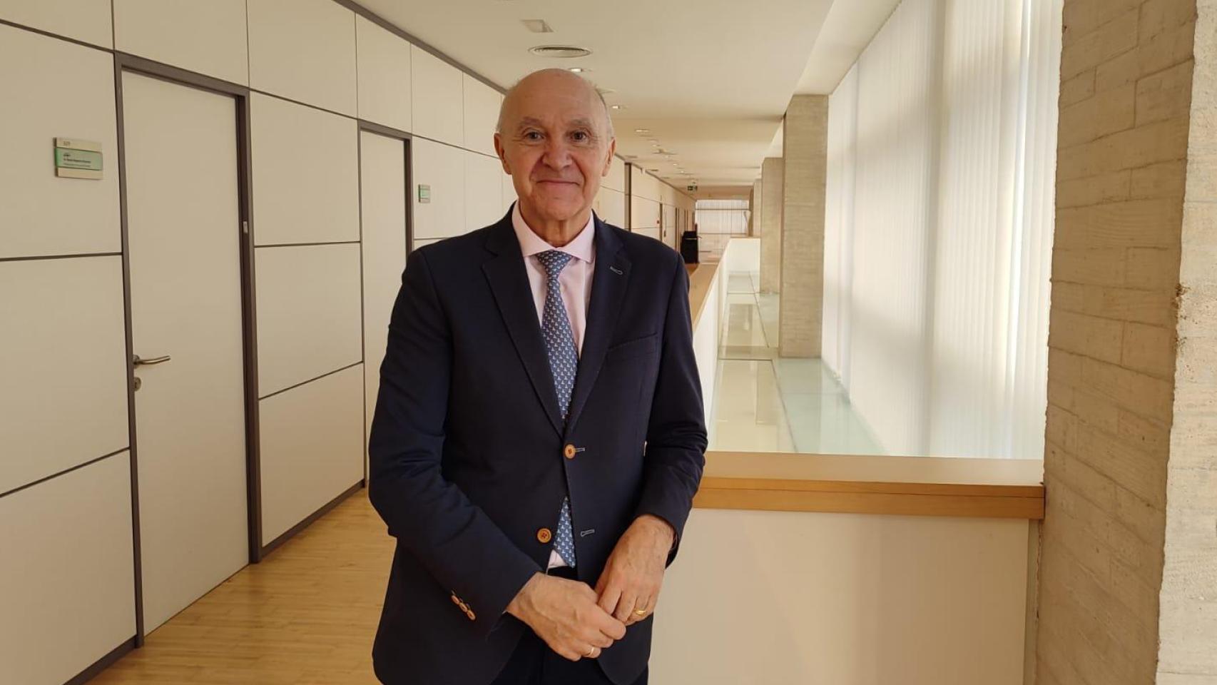 El procurador del Grupo Popular en las Cortes de Castilla y León, Ramiro Ruiz Medrano, durante la entrevista con EL ESPAÑOL de Castilla y León