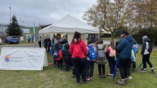 Participantes en la jornada de orientación deportiva de la Diputación de Segovia en Ortigosa del Monte.