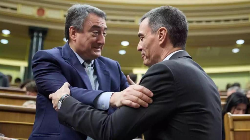 Aitor Esteban y Pedro Sánchez.