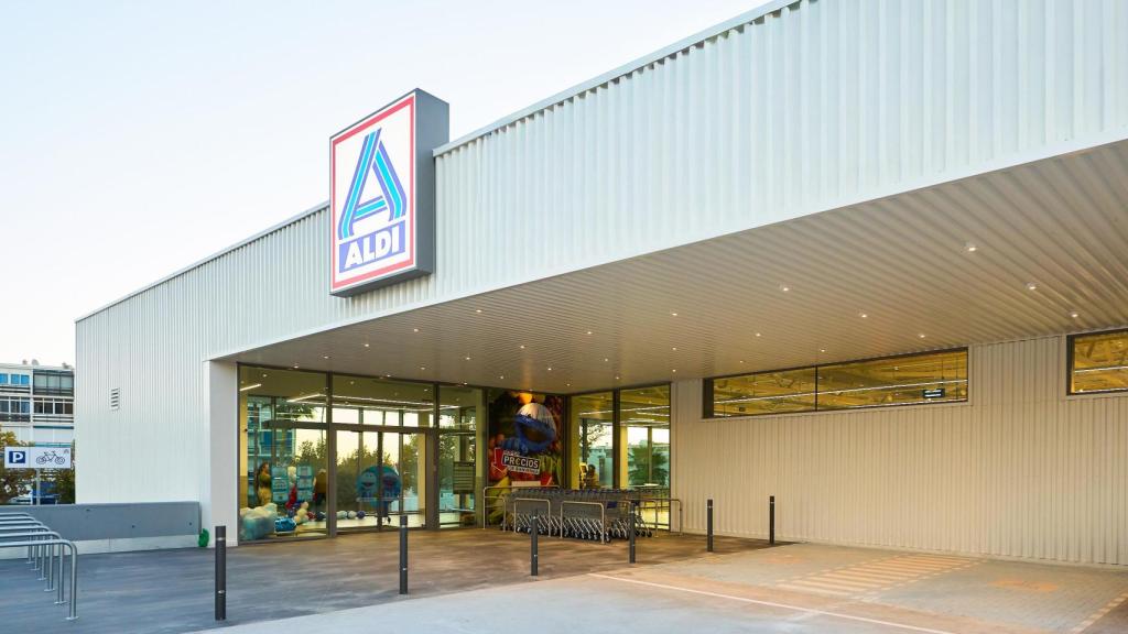 El exterior del supermercado.