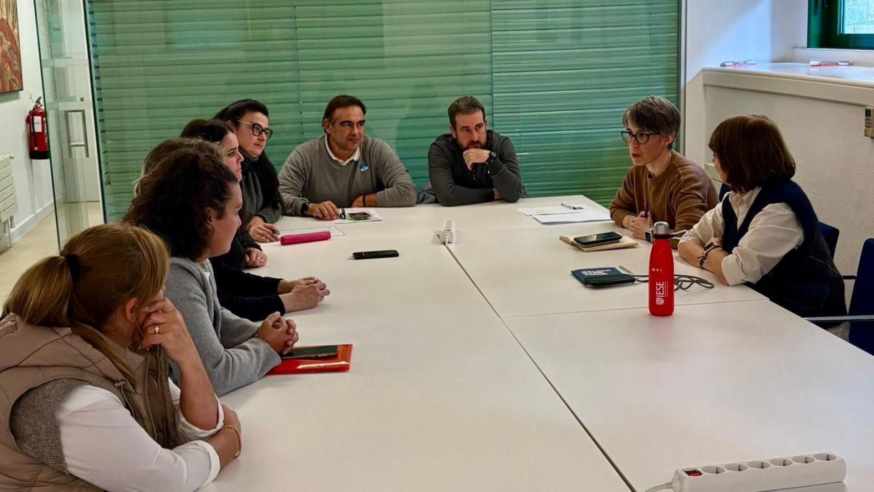 La Xunta reafirma su apoyo para instalar un punto de control de marisqueo en la ría de O Burgo