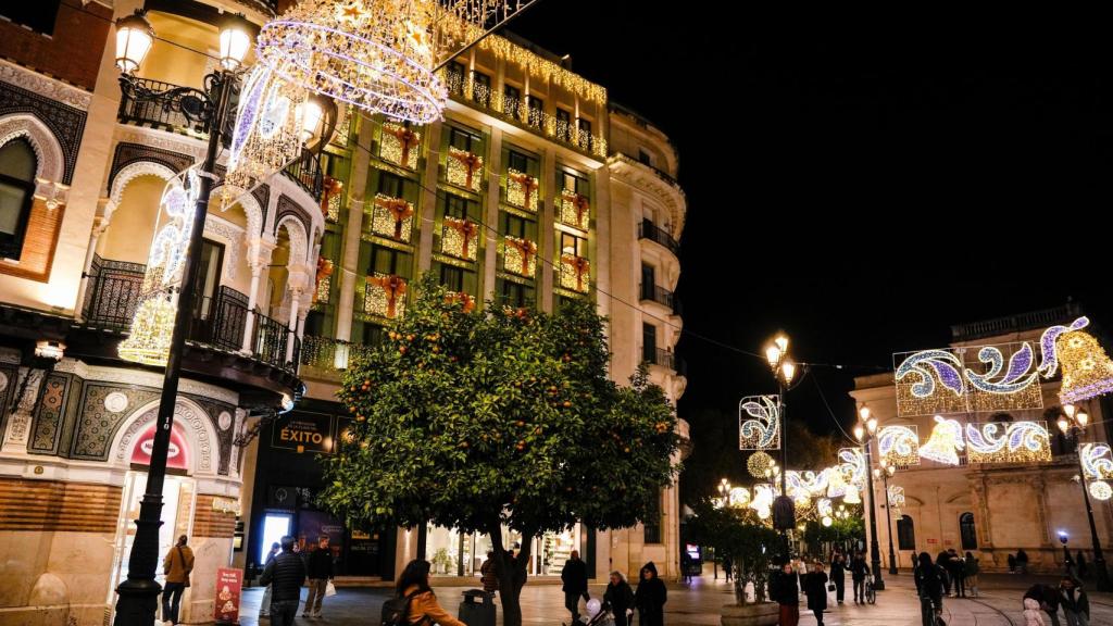 Imagen de archivo del alumbrado de Sevilla.