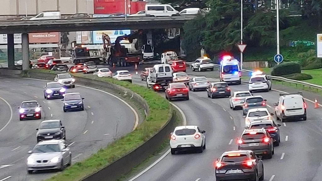 Lugar del accidente en Alfonso Molina tras el que ha fallecido una joven de 20 años.
