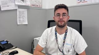 Juan, enfermero en Madrid, por la falta de 13.000 sanitarios ante el caos de la gripe: Hay pacientes esperando 5 horas