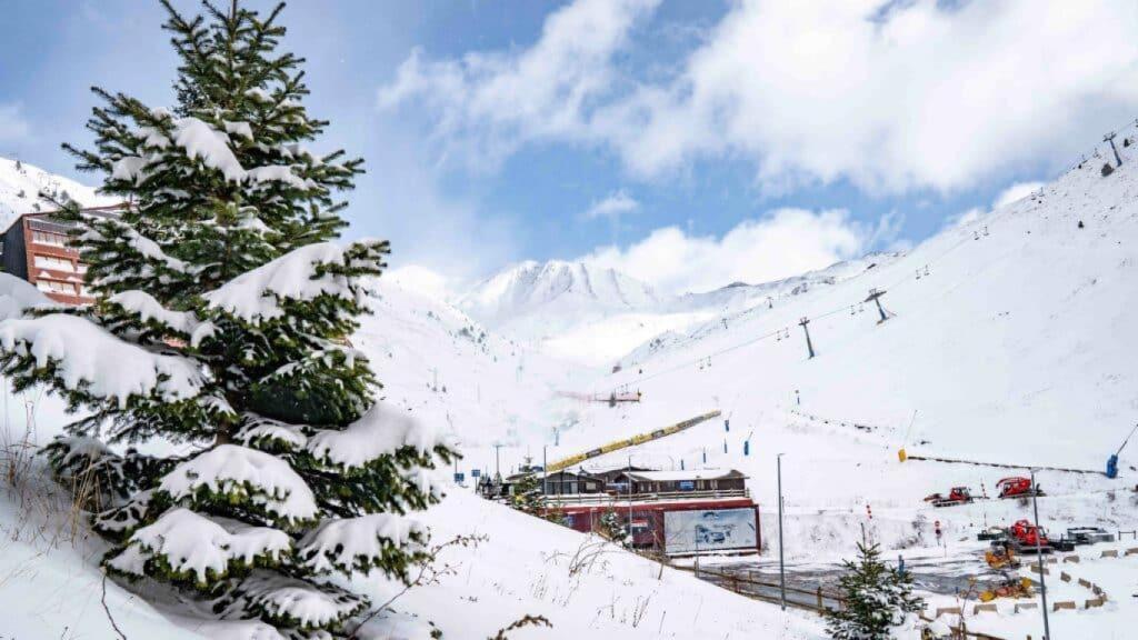 Pista de esquí de Astún.