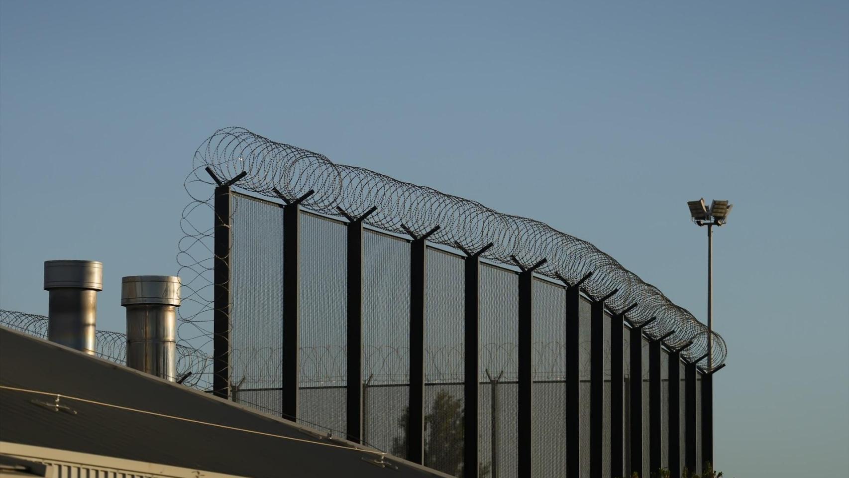 Imagen de archivo del exterior de una prisión.