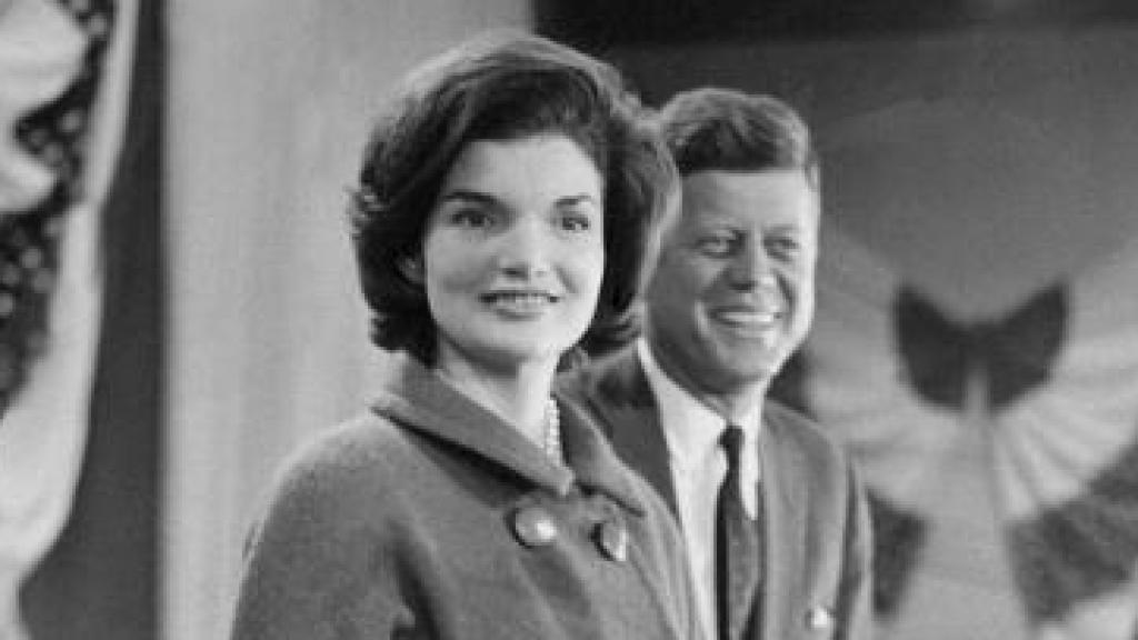 Jacqueline Kennedy Onassis, la noche en que su marido John F. Kennedy ganó las elecciones a la presidencia de Estados Unidos en 1960.