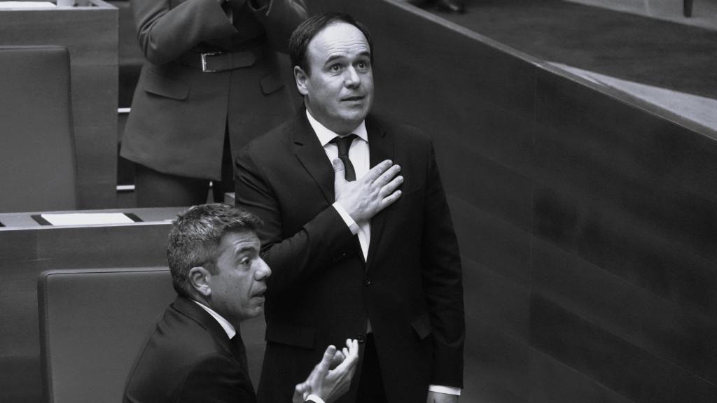 Pérez Llorca, un moderado para reconstruir Valencia y pasar página