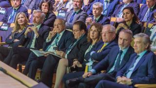 Isidro Fainé durante la clausura del Congreso Anual de CEDE en Zaragoza.