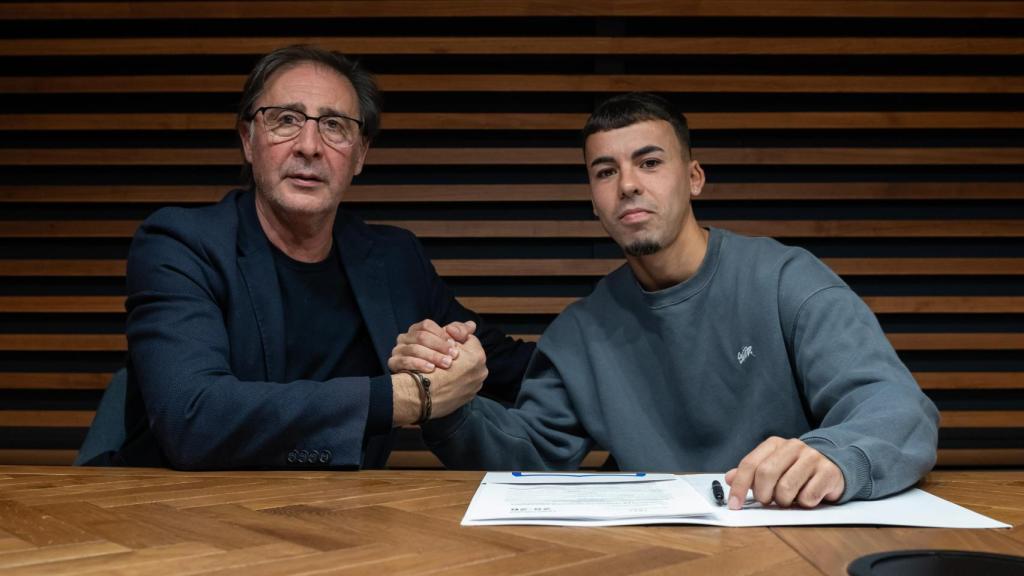 Loren Juarros y Rafita acuerdan la renovación del canterano hasta 2029