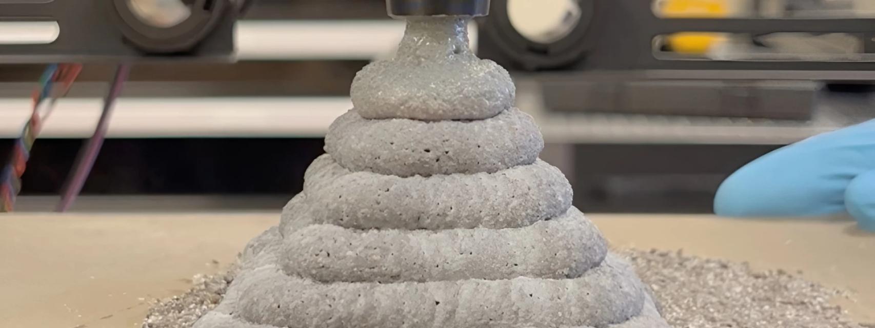 La boquilla de extrusión permite superponer capas del material con impresión 3D