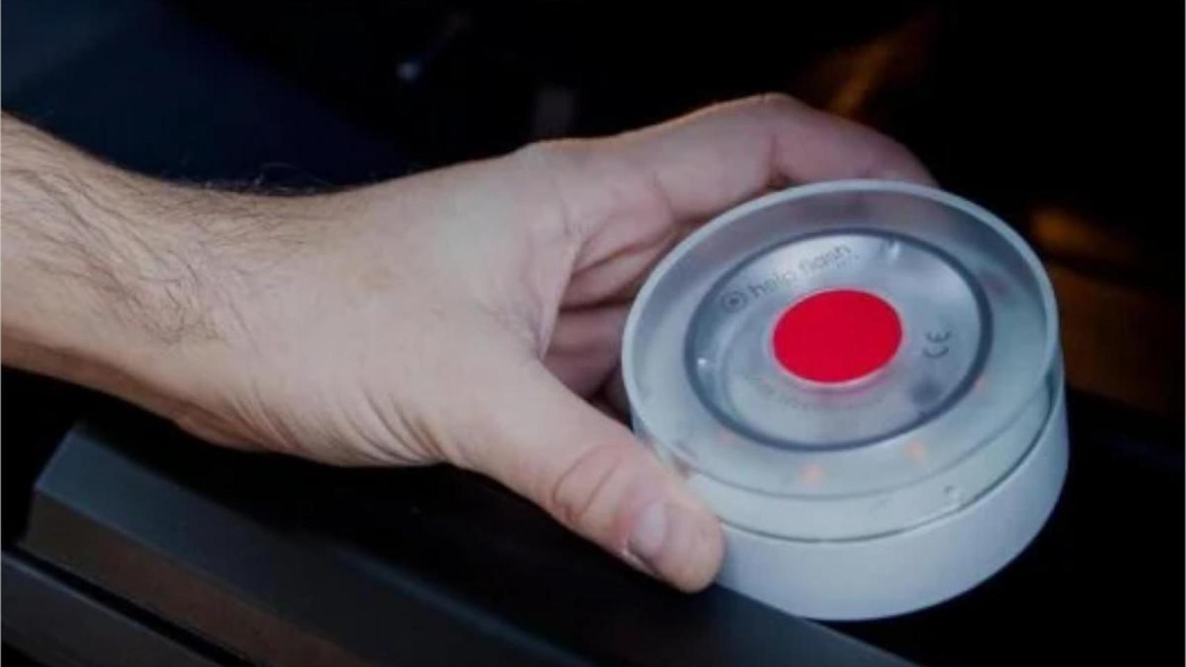 ¡Chollazo! La baliza V16 homologada que necesitarás en 2026 está rebajada a 38 € en el Black Friday de PcComponentes