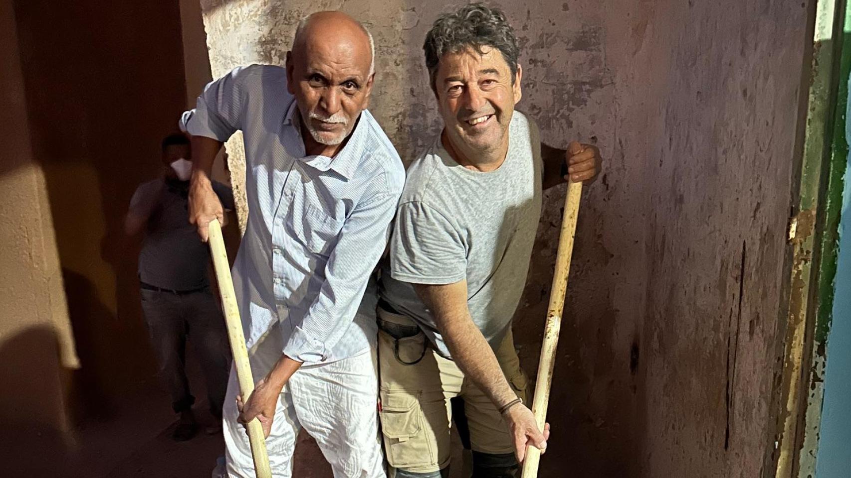 Antonio Romero, constructor de Cazalegas junto a Chej Chumad.