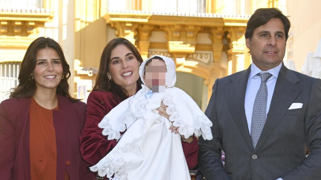 Francisco y Tana Rivera, junto a Lourdes Montes y el pequeño Nicolás.