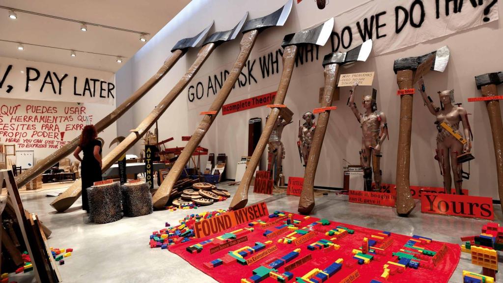 Thomas Hirschhorn: 'Power tools', 2007. Foto: Jorge Armestar / Museo Helga de Alvear