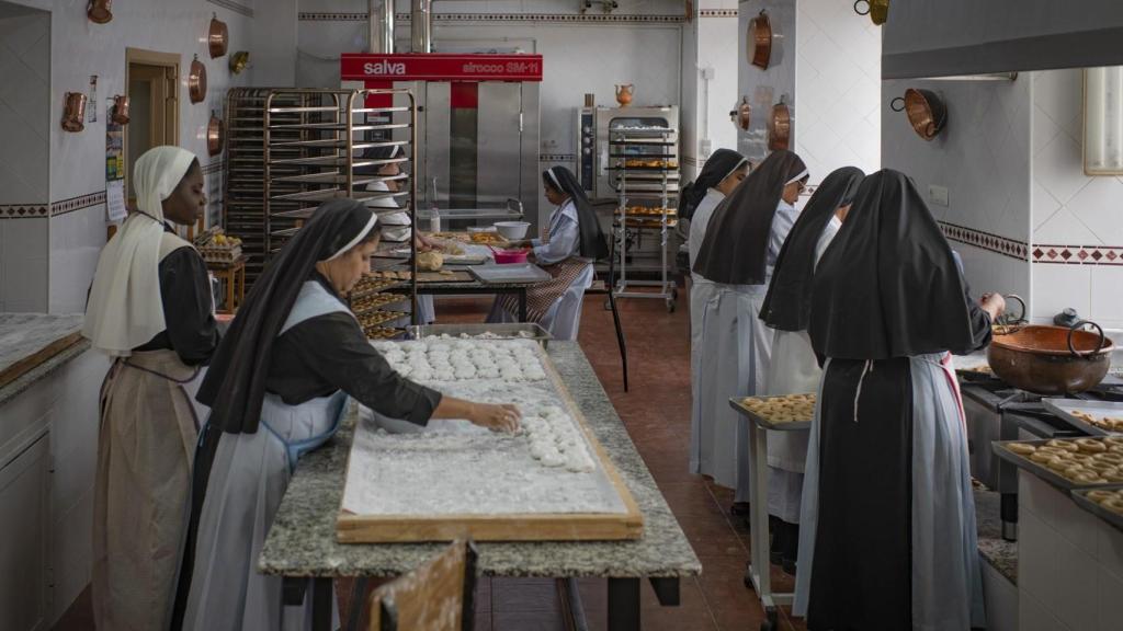 Comendadoras de Granada.