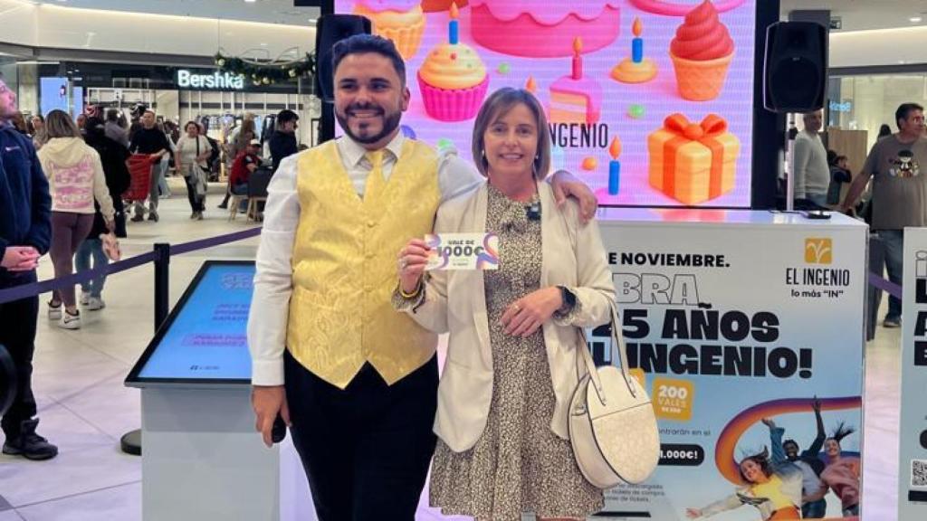 Una de las clientas que resultó premiada.