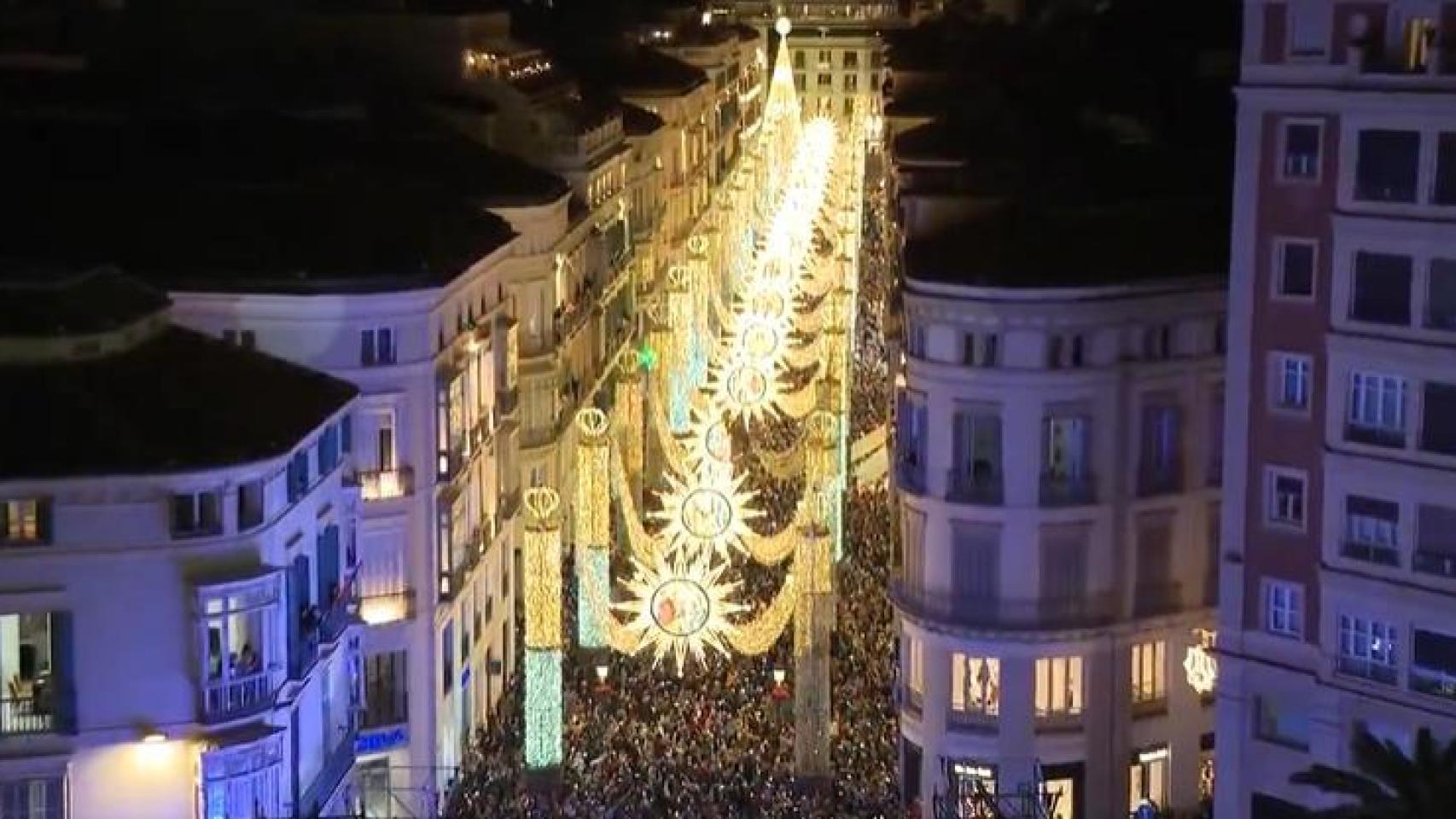 La calle Larios con las nuevas luces de Navidad.