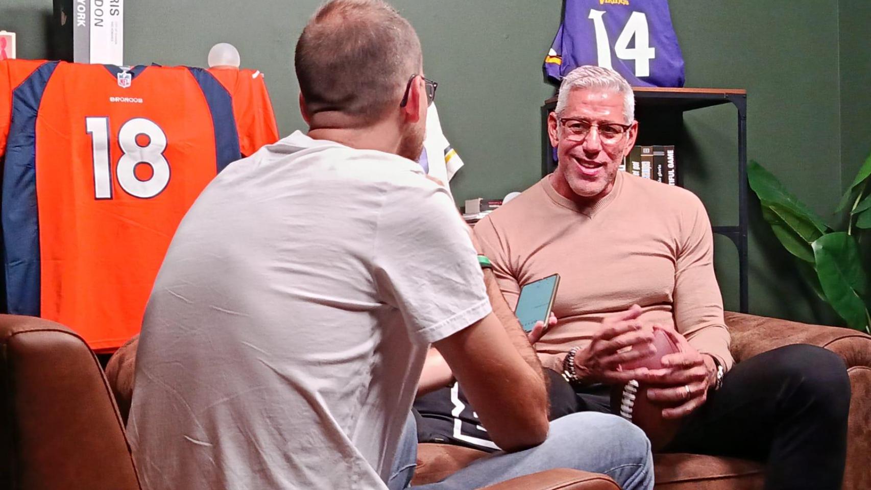 Joe Arlauckas, durante su entrevista con EL ESPAÑOL en DAZN.