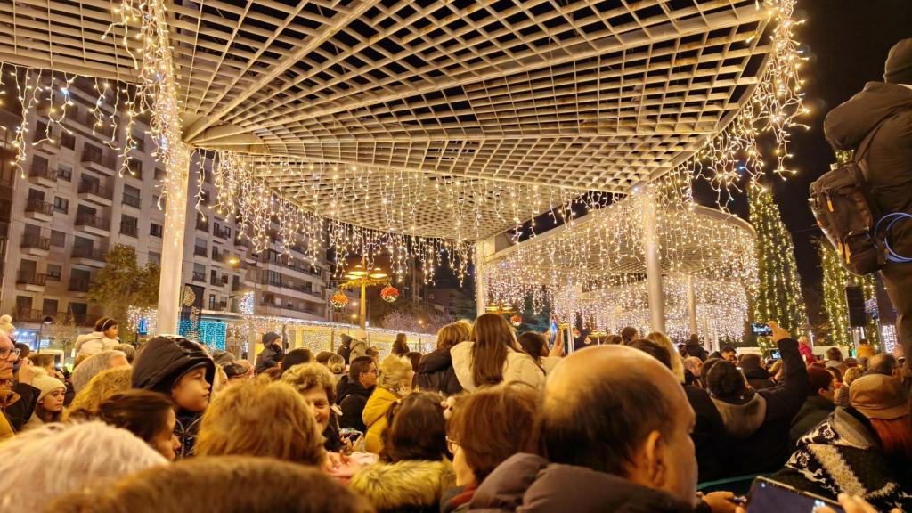 El encendido de las luces de la Plaza de los Sueños de Caja Rural de Zamora