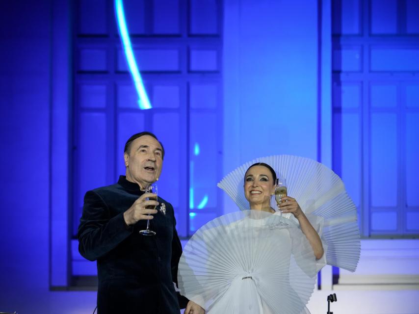 La pareja brinda por los 10 años de EL ESPAÑOL.