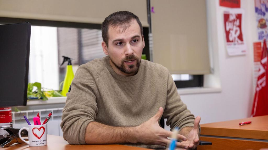 Del Puerto, en su despacho en la sede del sindicato en Toledo.