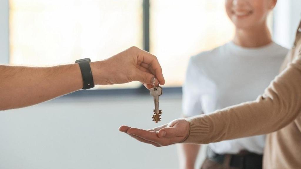 Según informes recientes, un 25 % de la población española vive en una vivienda de alquiler