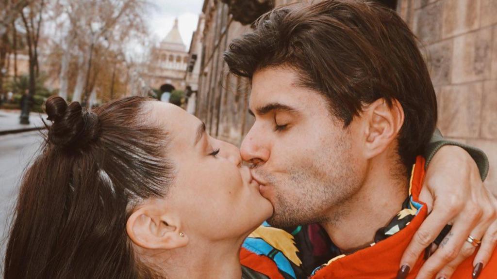 Javier Tudela y Marina Romero, en una imagen de las redes sociales.