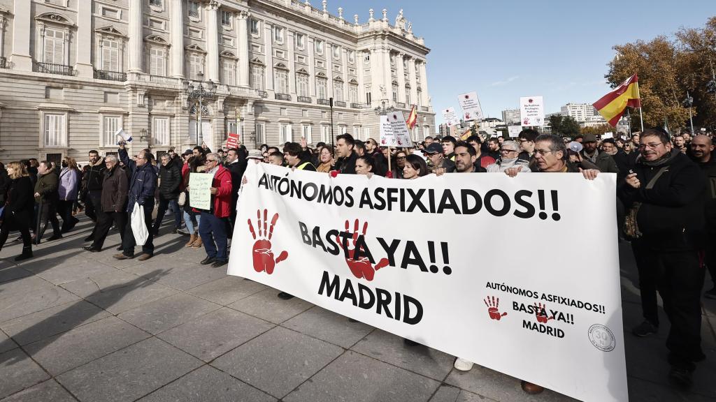 Manifestación convocada en Madrid por La Plataforma por la Dignidad de los Autónomos