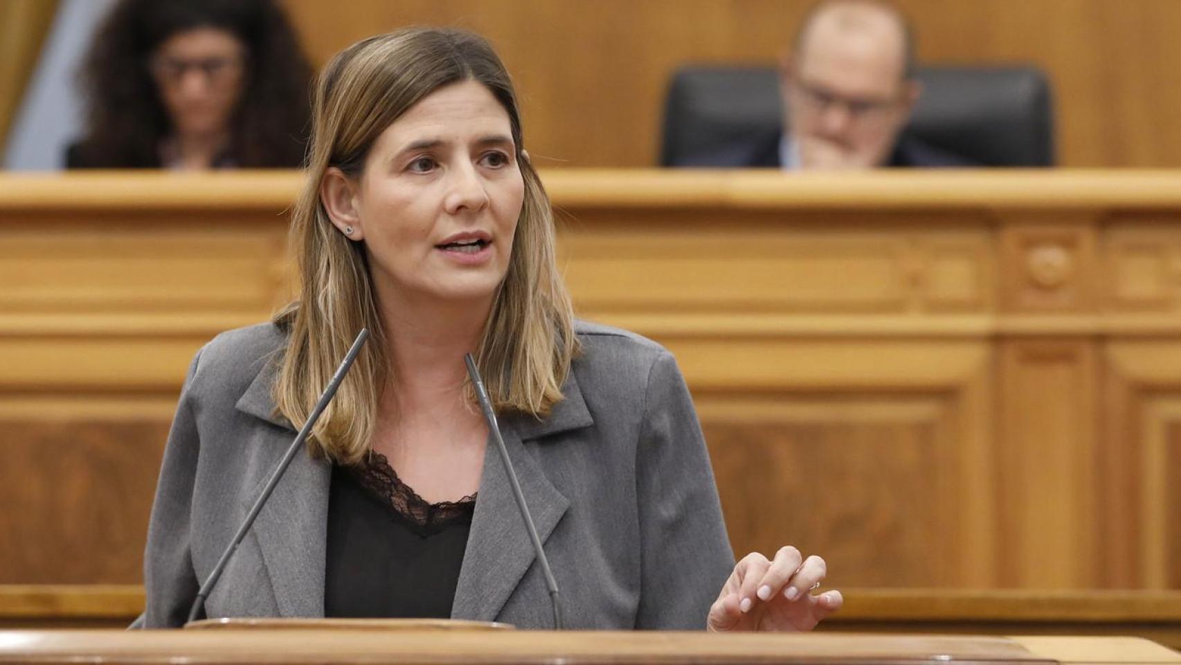 Carolina Agudo en las Cortes de Castilla-La Mancha.