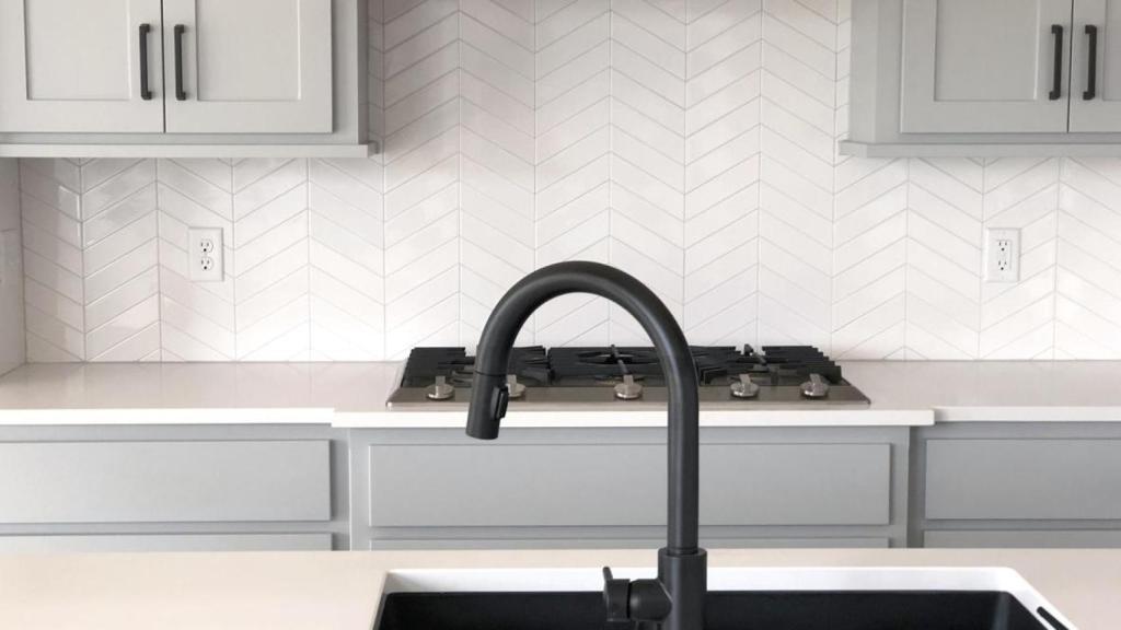 Detalles de una  cocina.