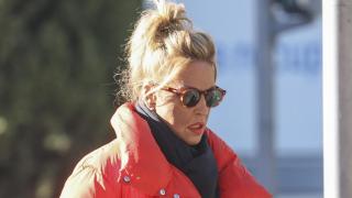 Lydia Lozano, en las inmediaciones del hospital este pasado domingo, 30 de noviembre.