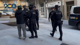 La Policía Nacional detiene a un vecino de la Sagrada Familia, en A Coruña, por vender de cocaína