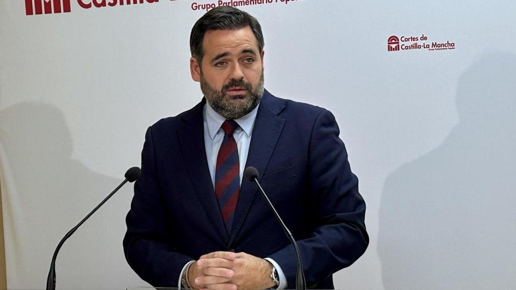 Paco Núñez en rueda de prensa.