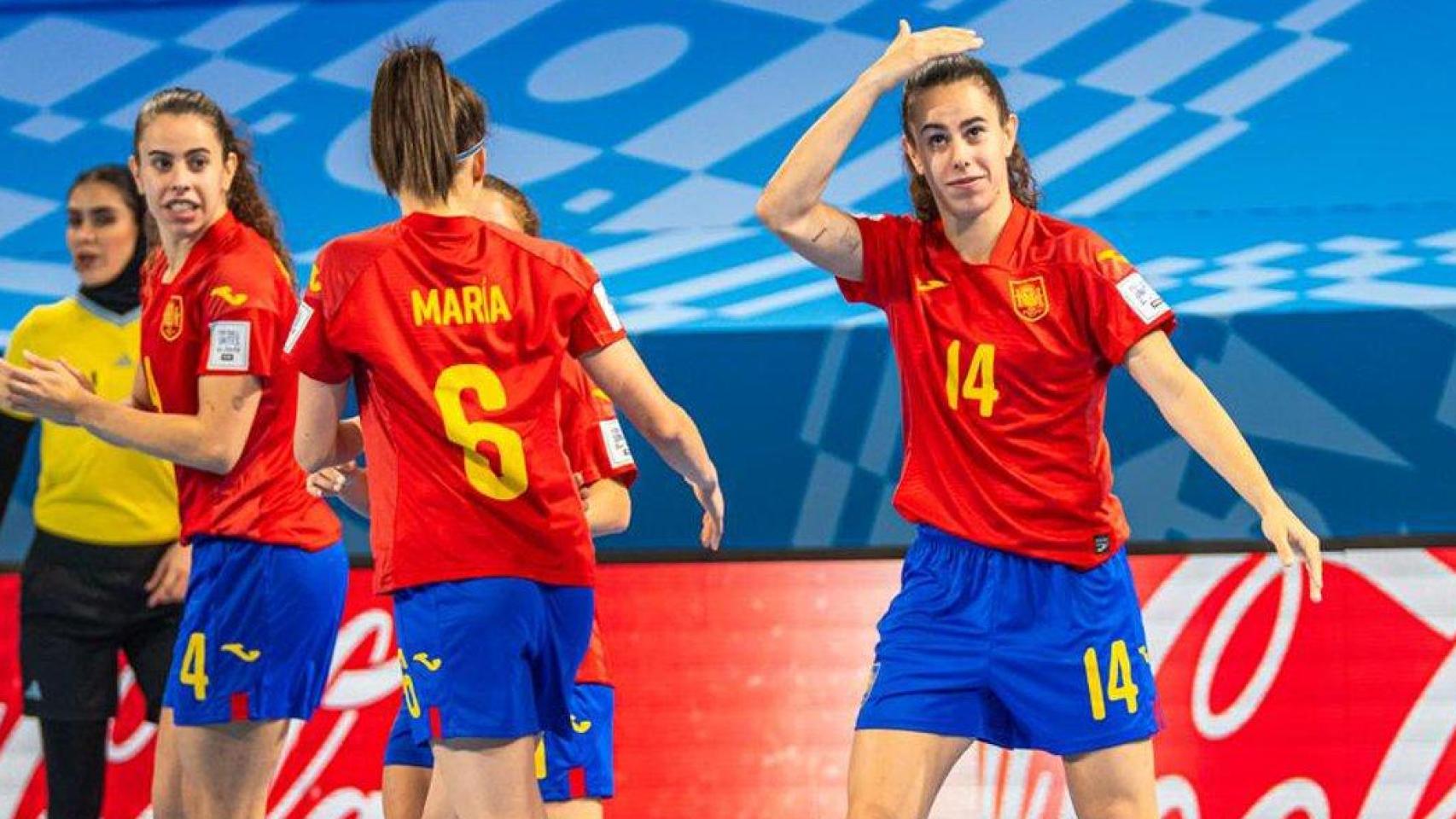 Irene Córdoba celebra un gol contra Marruecos.
