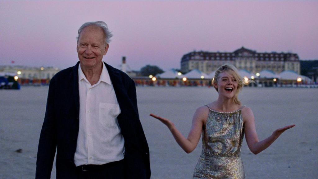Stellan Skarsgard y Elle Fanning. Foto: Kasper Tuxen Andersen