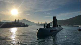 Submarino Galerna (S-71) saliendo del Arsenal de Cartagena.