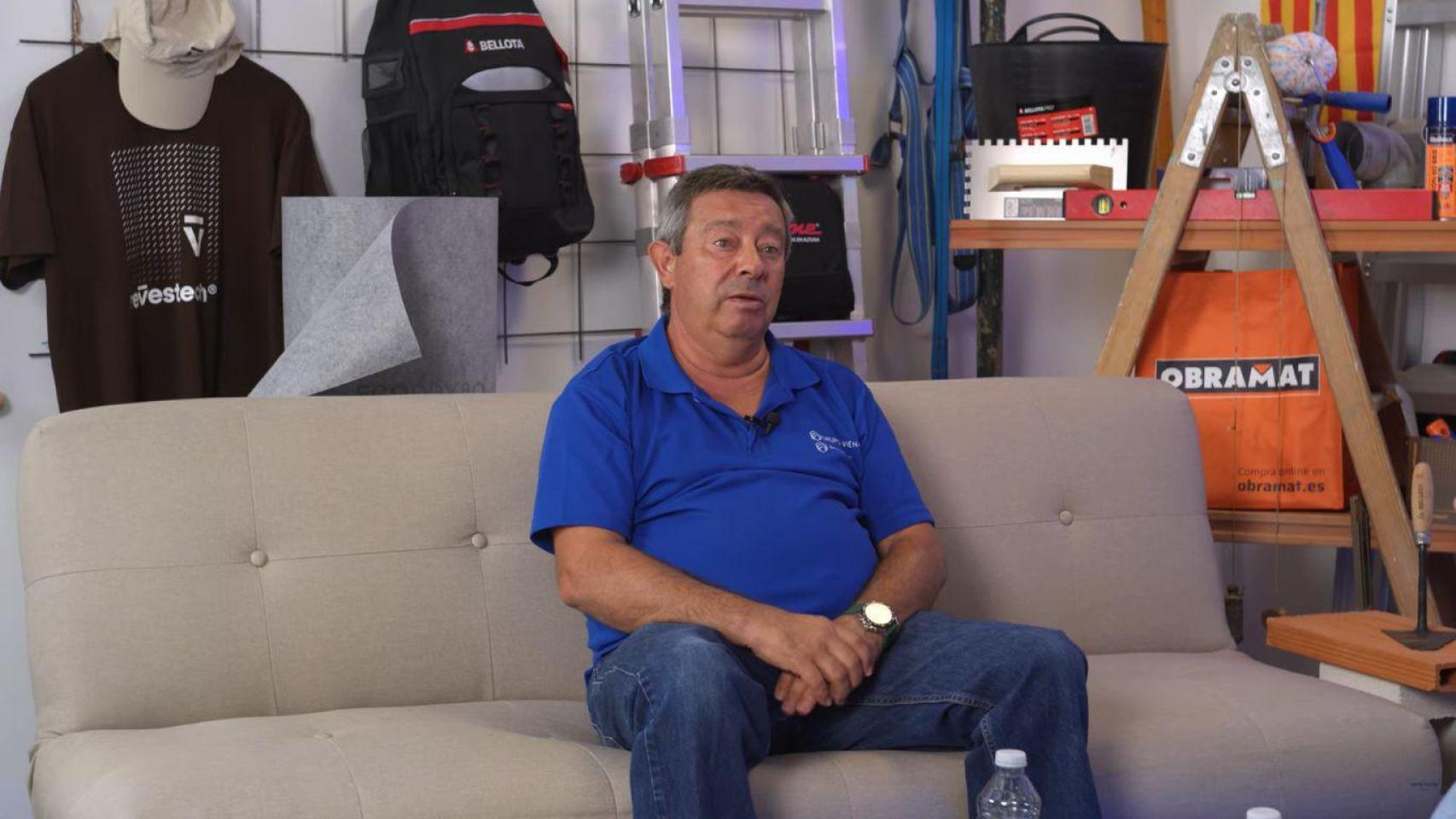 Paco Maqueda, dueño de una empresa de reformas.