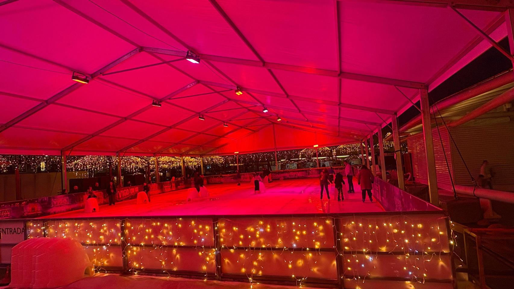 La Navidad de Vigo, sobre hielo: horarios y precios de las pistas de Vialia on Ice y de Samil