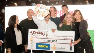 Entrega del primer premio a mejor tapa de Zaragoza.