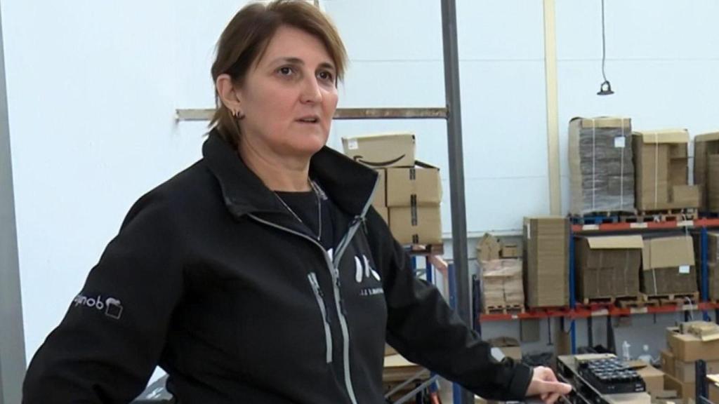 May Martínez, dueña de un negocio de compraventa de devoluciones.