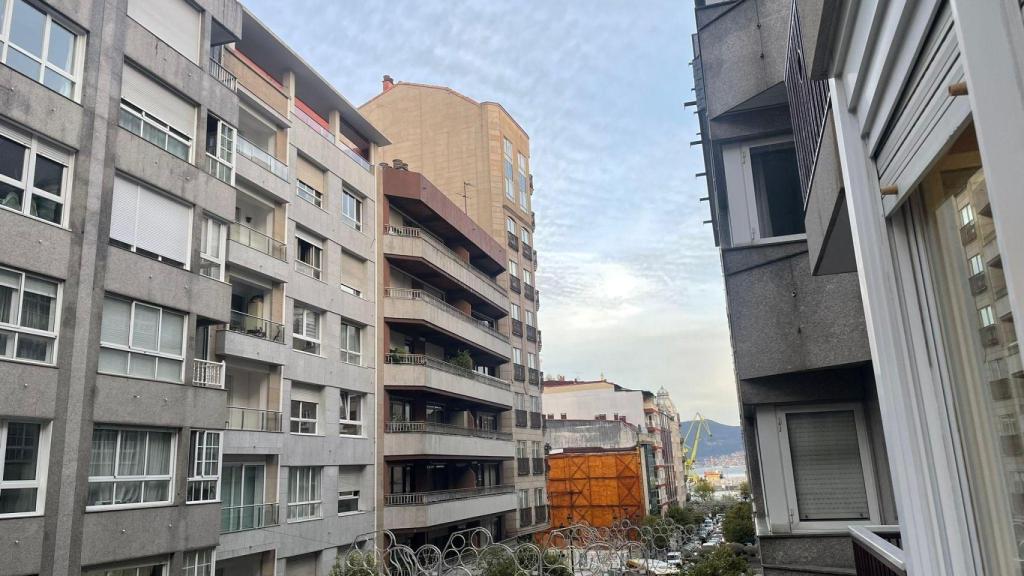 Amanece en Vigo, a 1 de diciembre de 2025.