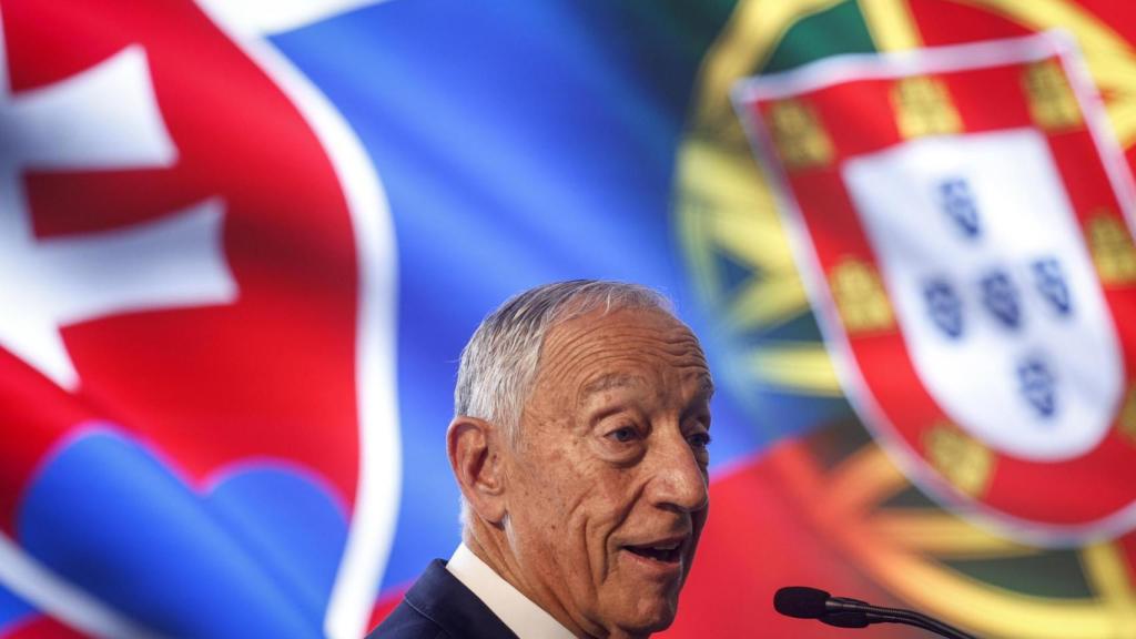 El presidente de Portugal, Marcelo Rebelo de Sousa, asiste al Foro Empresarial Portugal-Eslovaquia 'Green and Smart Futures', en Lisboa, Portugal, el 27 de noviembre de 2025.
