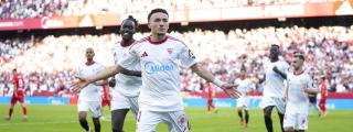 Ruben Vargas celebra un gol marcado ante el Osasuna en el en el Ramon Sánchez-Pizjuán.