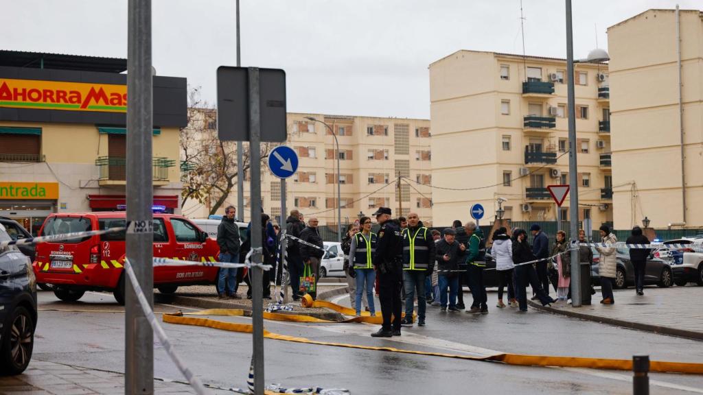 Vecinos en el lugar de los hechos.